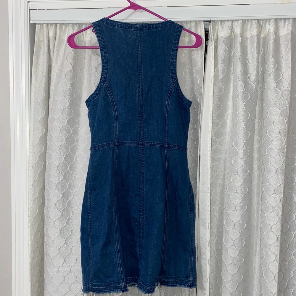 Express Denim Dress - Picture 4 of 5